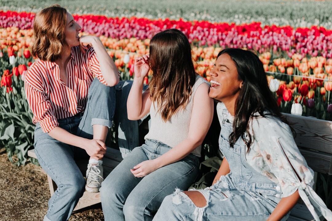 friends group laughing